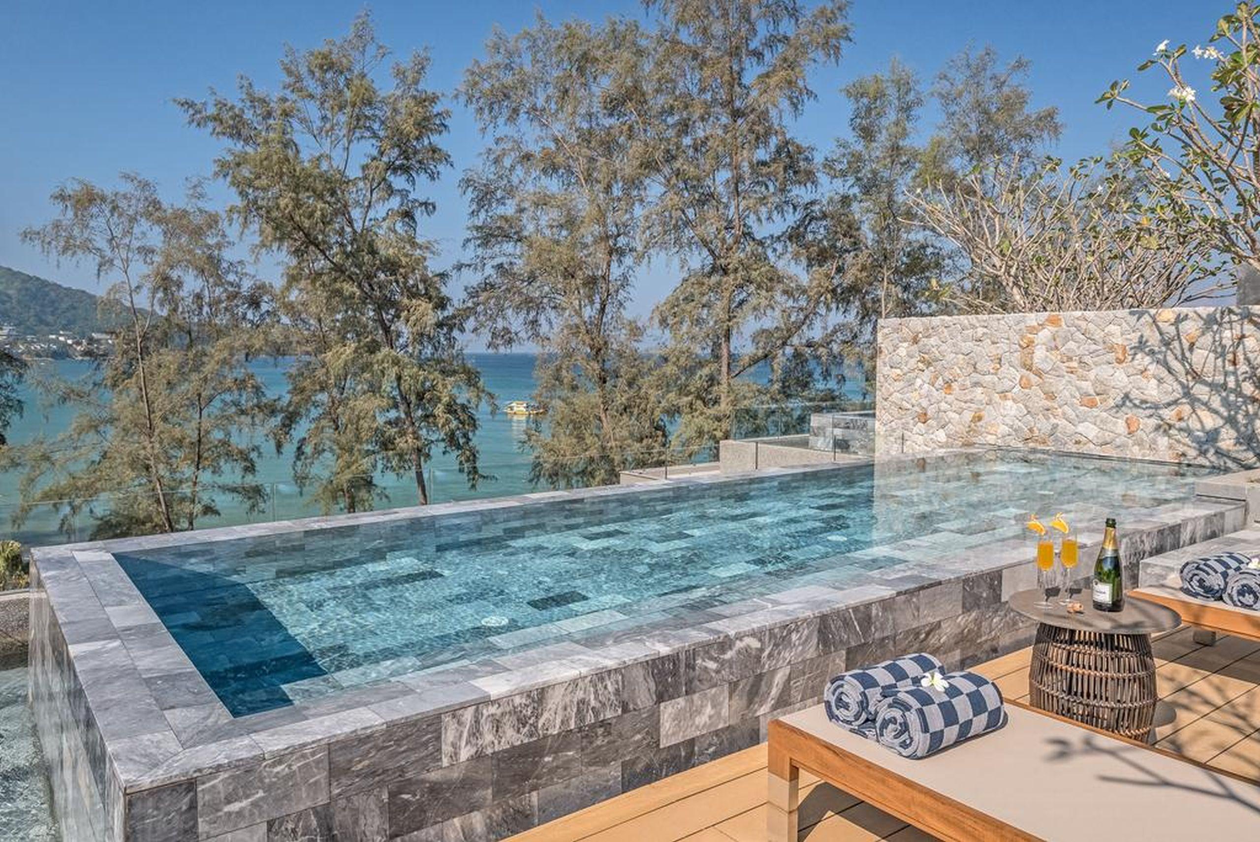 Twinpalms MontAzure Hotel Phuket Kültér fotó